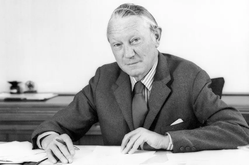 Photo of David Ogilvy, taken in 1978.